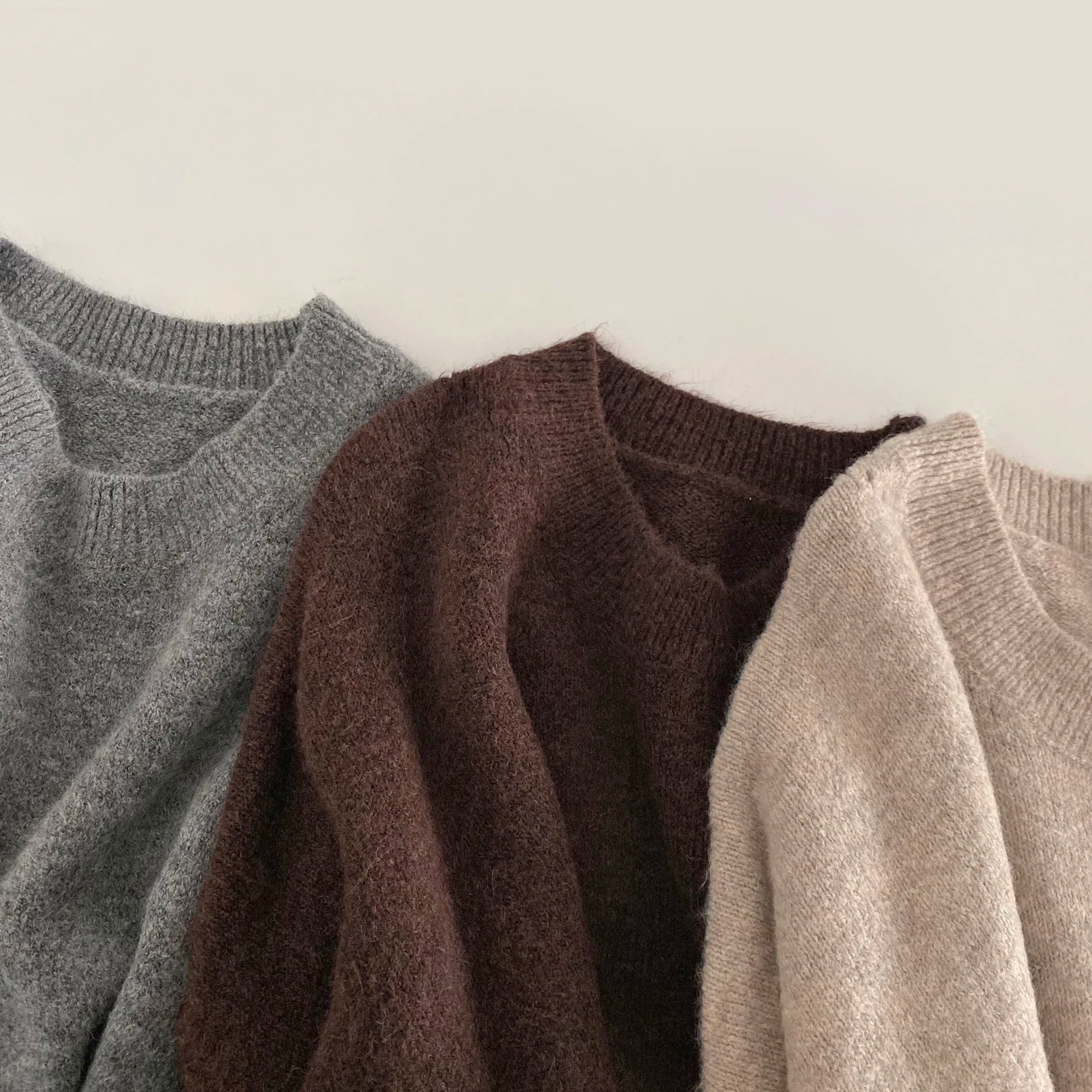 Oversized Cozy Women's Pullover - O Neck, Knit, Office Wear - Image 18