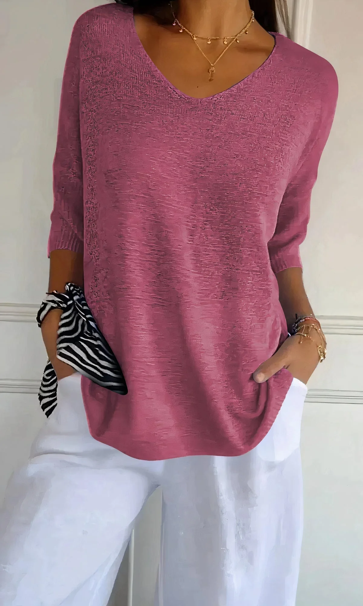 Lightweight & cozy women’s V-neck top – fine knit, for summer activities - Image 8