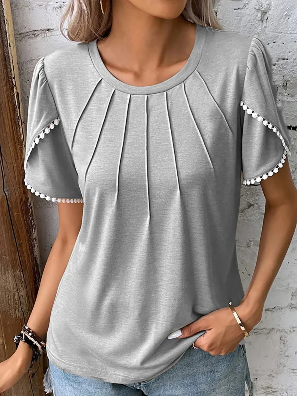 Lightweight & flattering women’s blouse – relaxed fit, cotton, for summer - Image 4