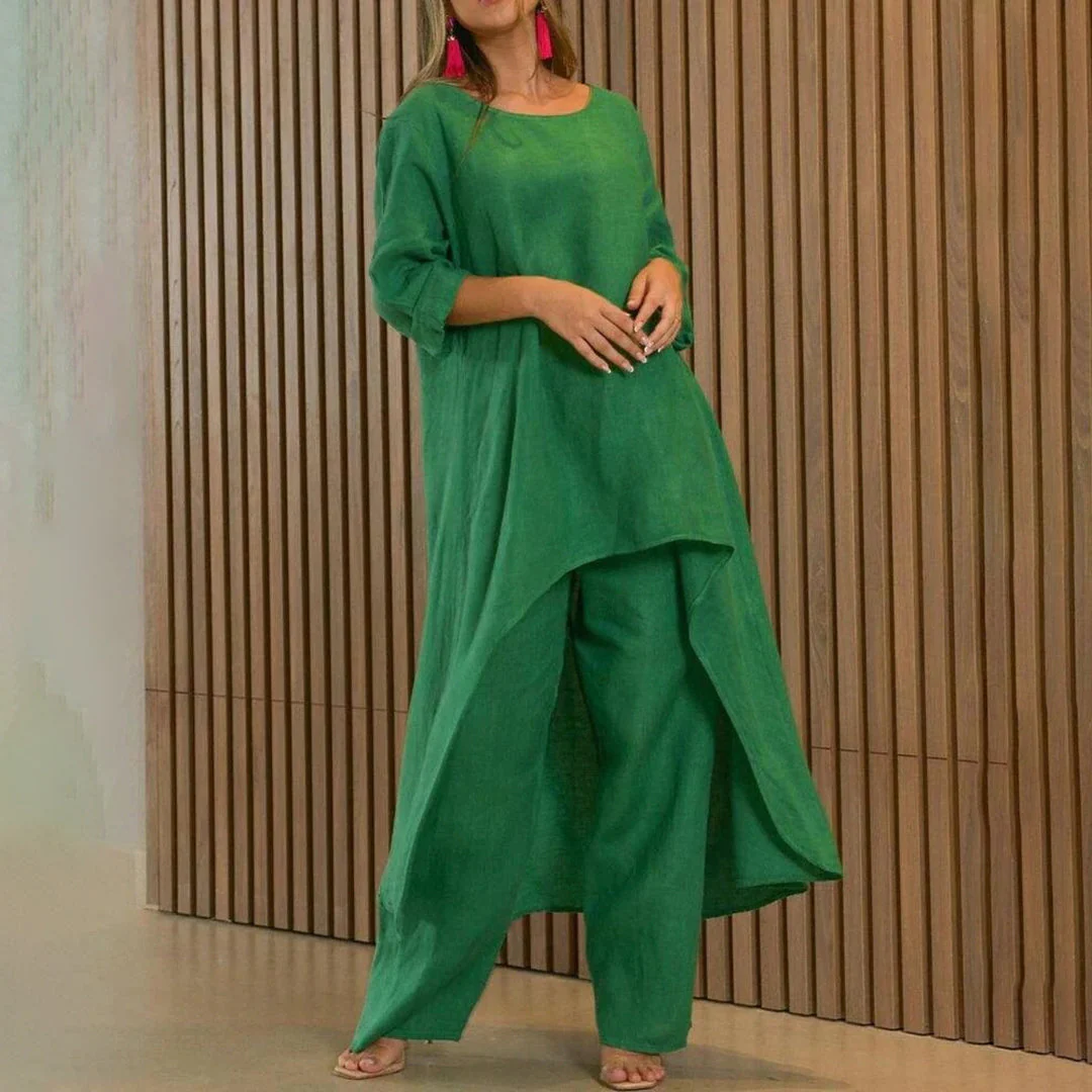 Lightweight & Flattering women’s two-piece set – airy blouse and pants, linen and cotton, for summer outings