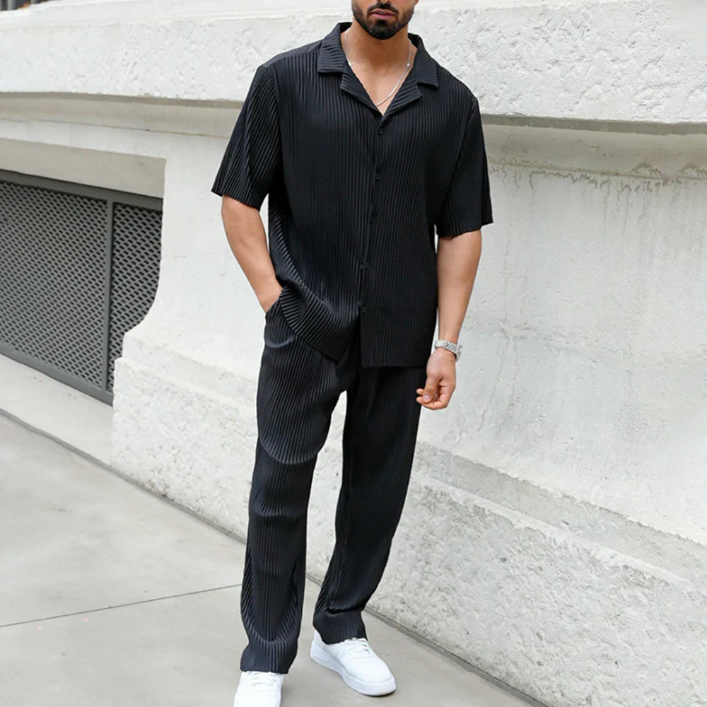 Lightweight Linen Short-Sleeved Shirt and Fluid Pants for Summer Comfort - Image 6
