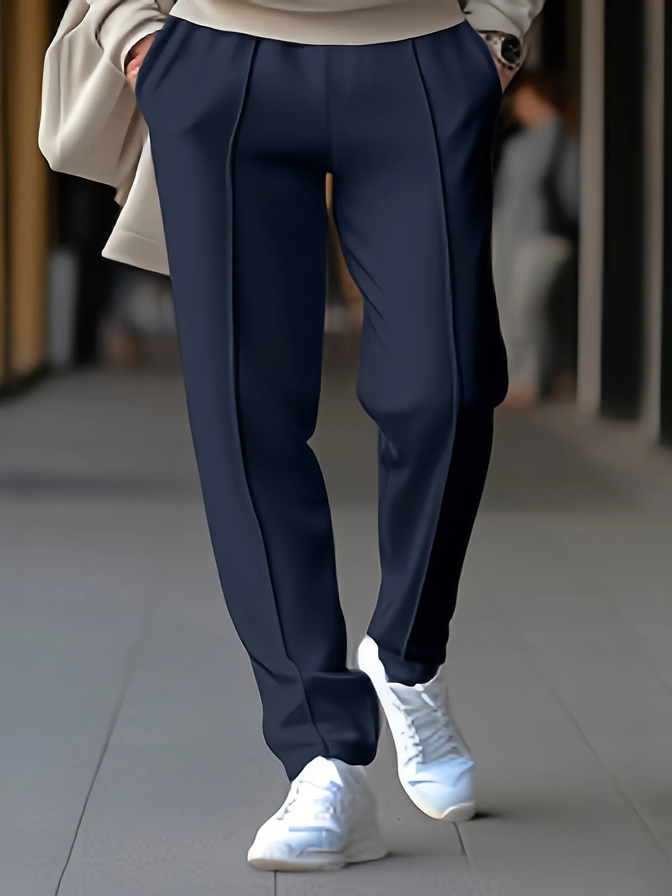 Lightweight men's chinos – tailored fit, breathable fabric, for everyday wear - Image 9