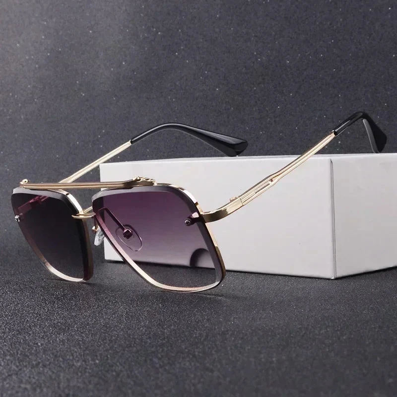Lightweight men’s square aviator sunglasses – UV400 protection, for everyday wear - Image 4