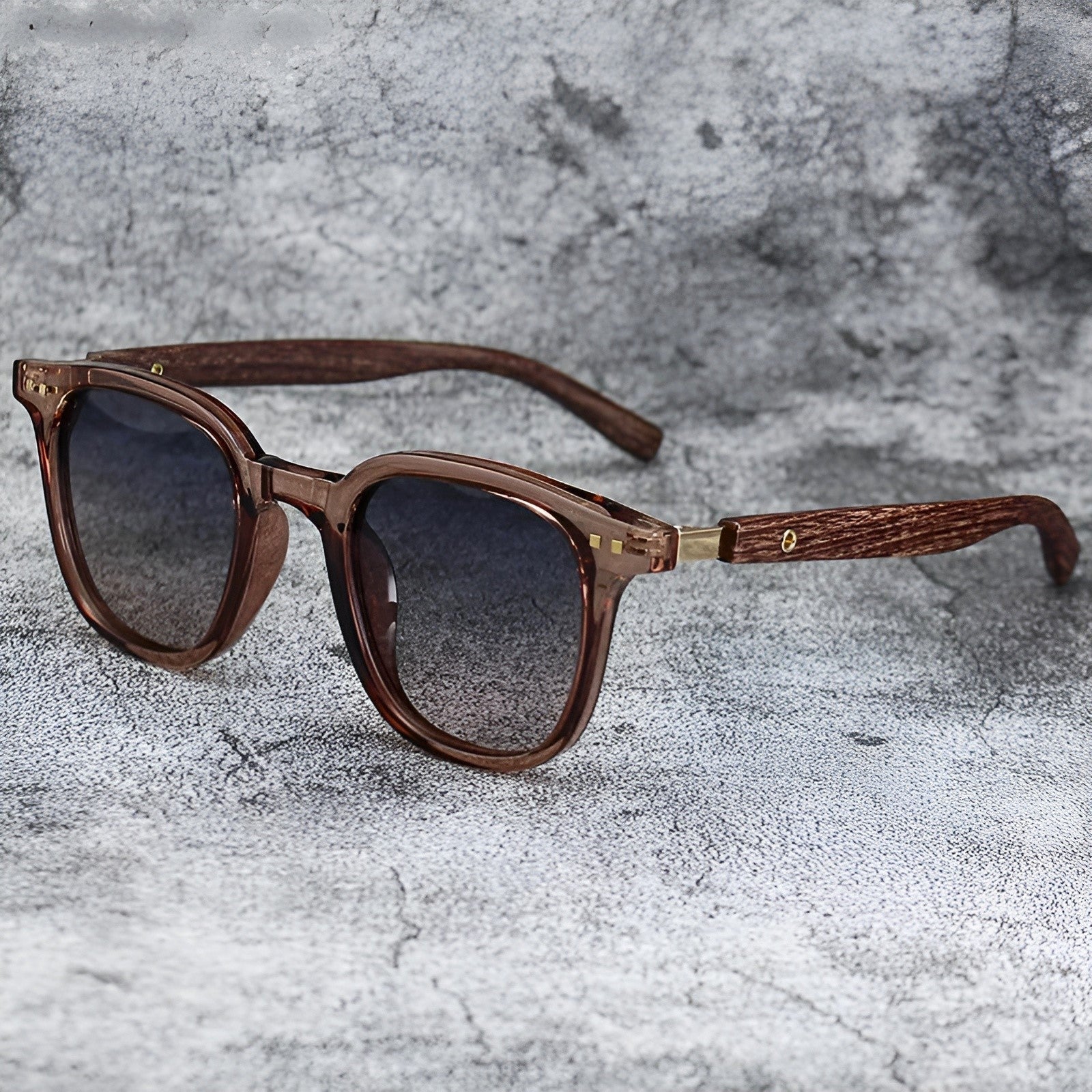 Lightweight men’s sunglasses – modern design, durable material, for all occasions - Image 2