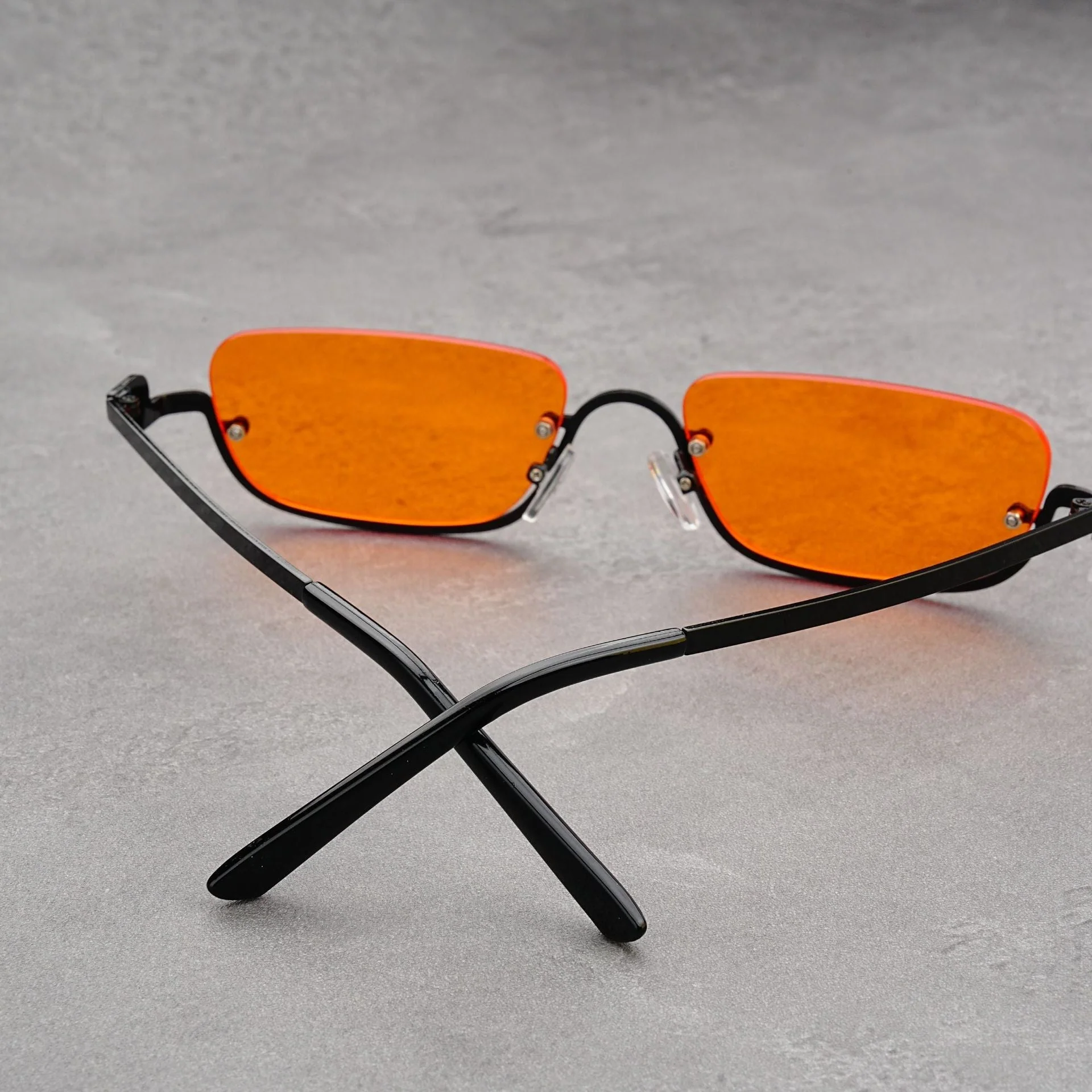 Lightweight men's sunglasses – modern design, UV400 protection, for leisure and sports - Image 7