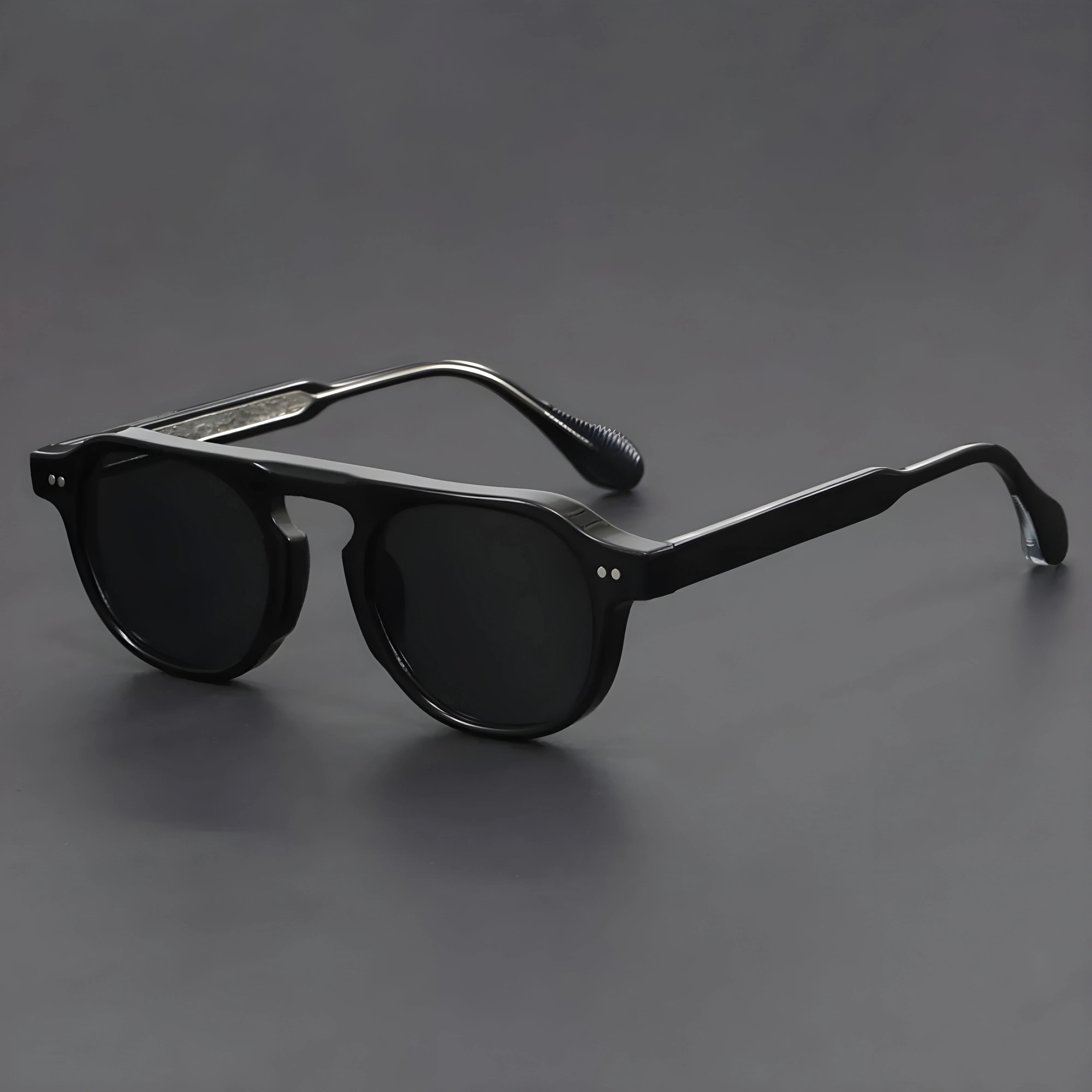 Lightweight men’s sunglasses – retro design, durable material, for every occasion - Image 4