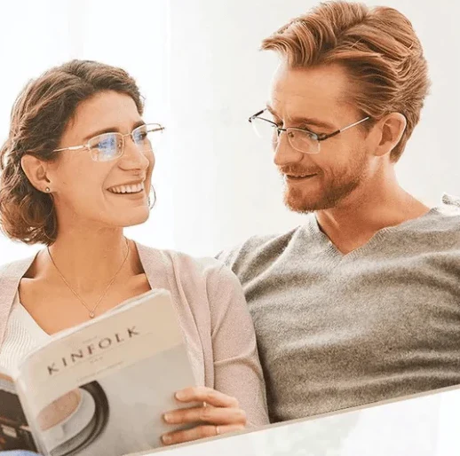 Lightweight unisex multifocal reading glasses – seamless transition, TR90 and titanium, for daily use and screen work - Image 9