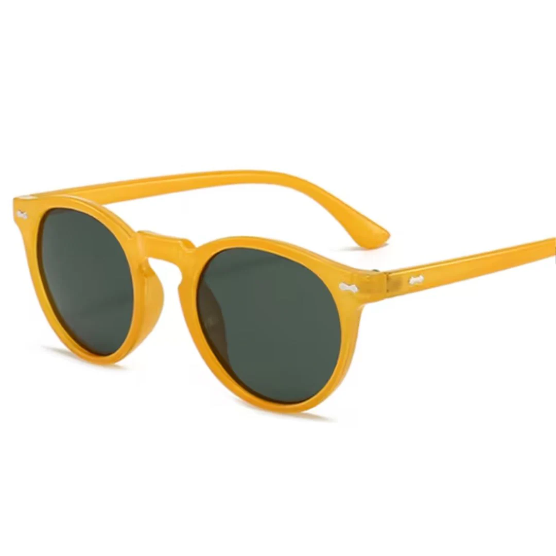 Lightweight unisex sunglasses – round shape, polarized lenses, UV400 protection, for sunny days - Image 4