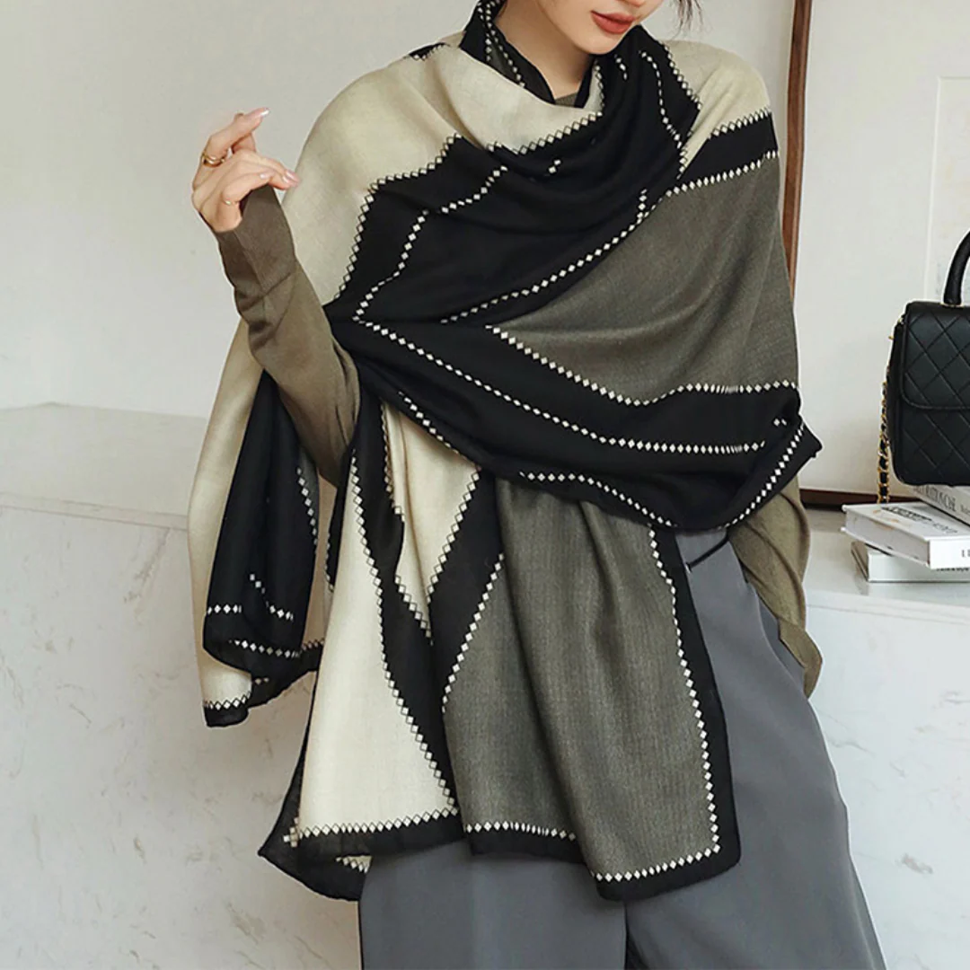 Lightweight Women’s Rectangular Shawl - Cotton Viscose City - Image 3