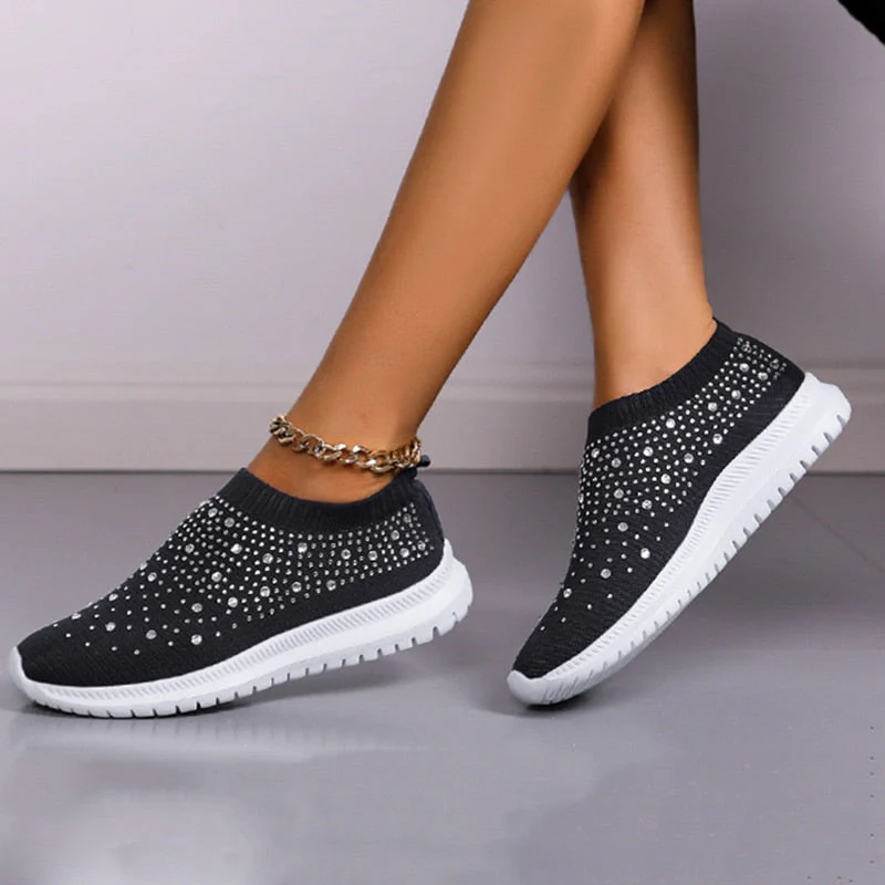 Lightweight women’s sneakers – non-slip design, breathable material, for everyday wear - Image 2