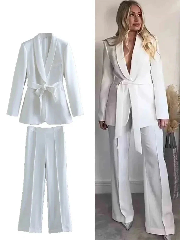 Lightweight women's blazer set – tailored blazer & pants, high-quality fabric, for formal events - Image 7