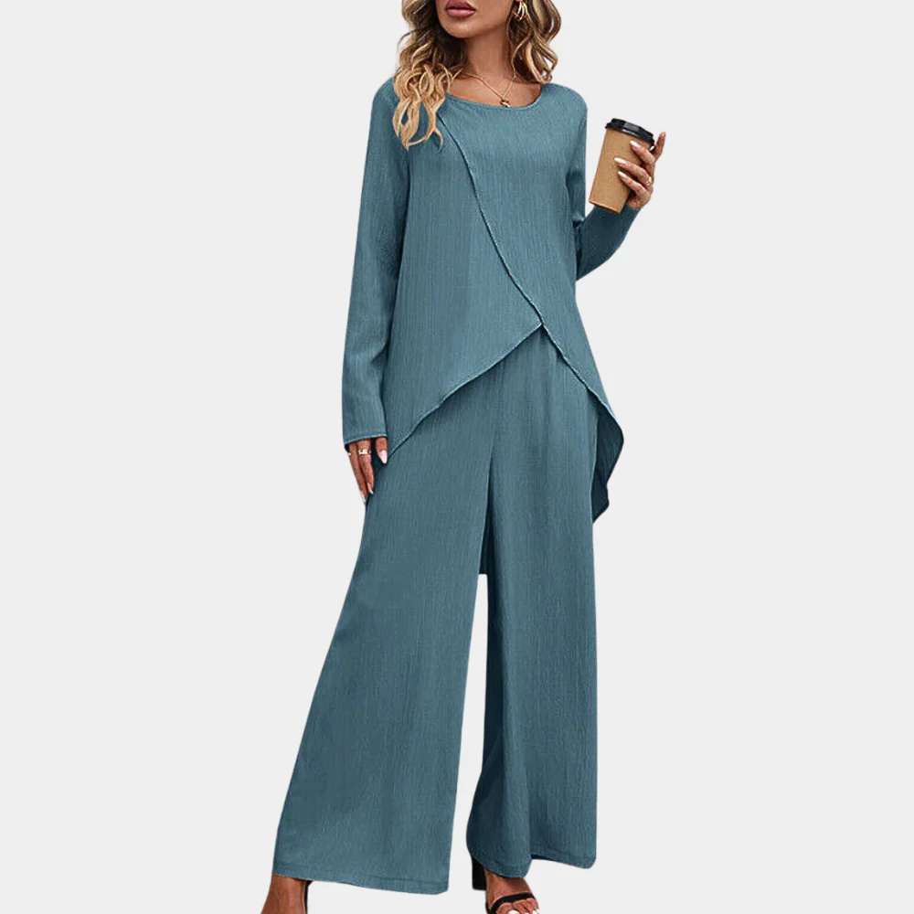 Lightweight women’s loungewear set – long sleeve top and wide-leg pants, soft, for summer - Image 7
