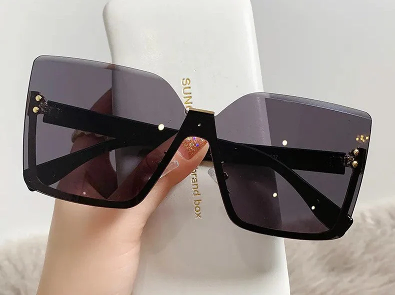 Lightweight women's sunglasses – half-frame design, UV400 protection, for summer - Image 2