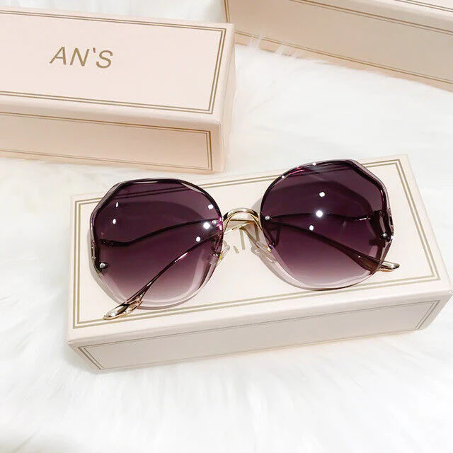 Lightweight women's sunglasses – rimless design, metal, for summer 2025 - Image 6