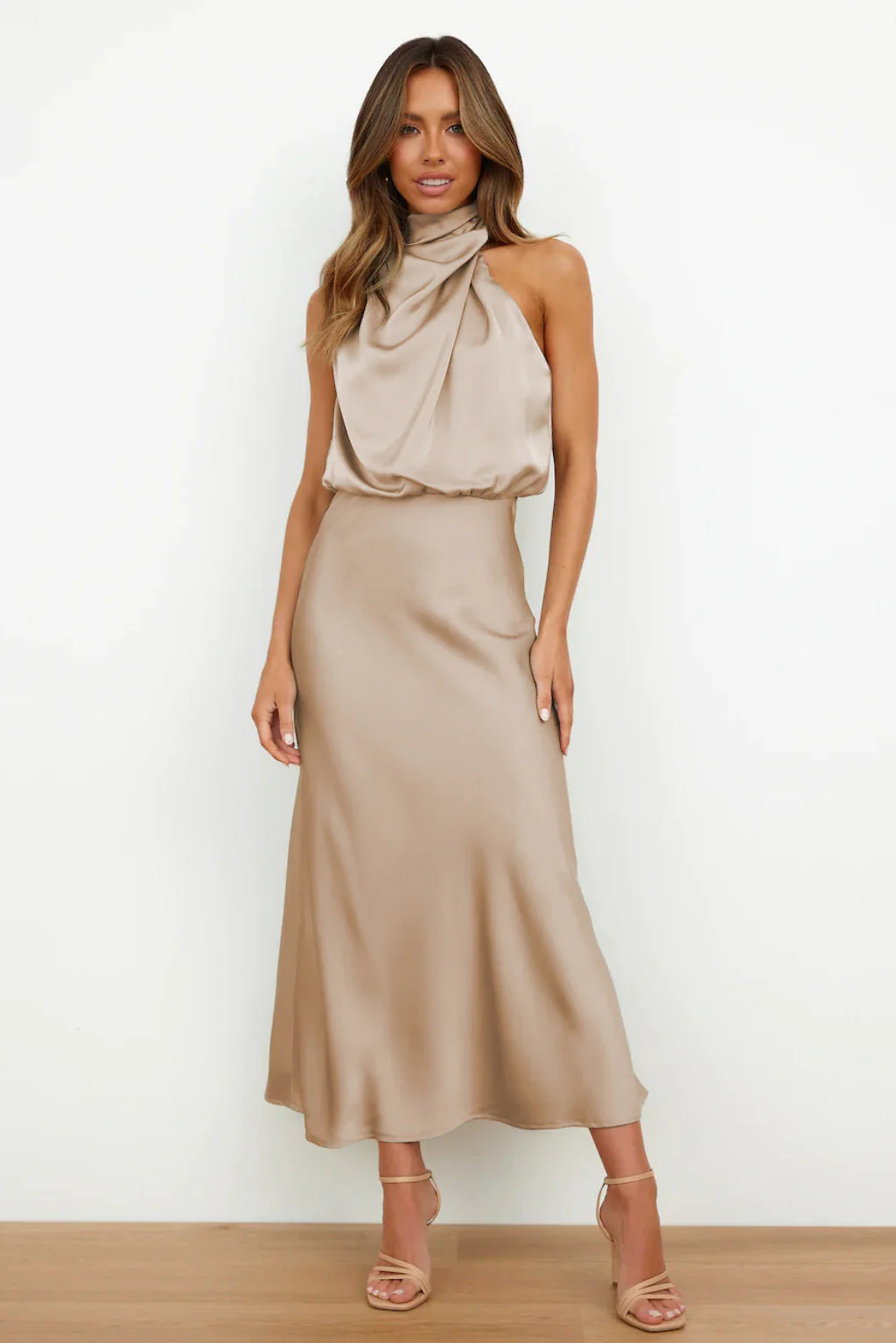 Long Satin Halterneck Formal Dress for Weddings and Elegant Occasions, Full-Length Evening Gown - Image 2