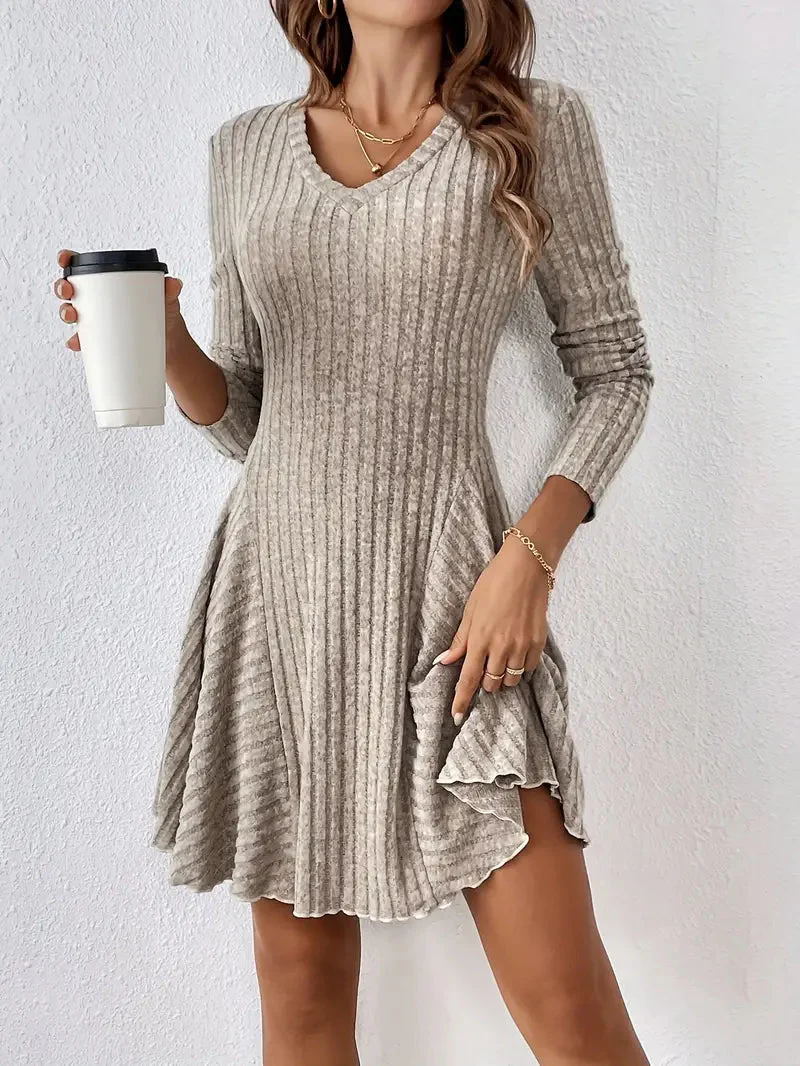 Long-Sleeved White Midi Dress for Women, Elegant Versatile Design for All Occasions, Comfortable Fit - Image 6