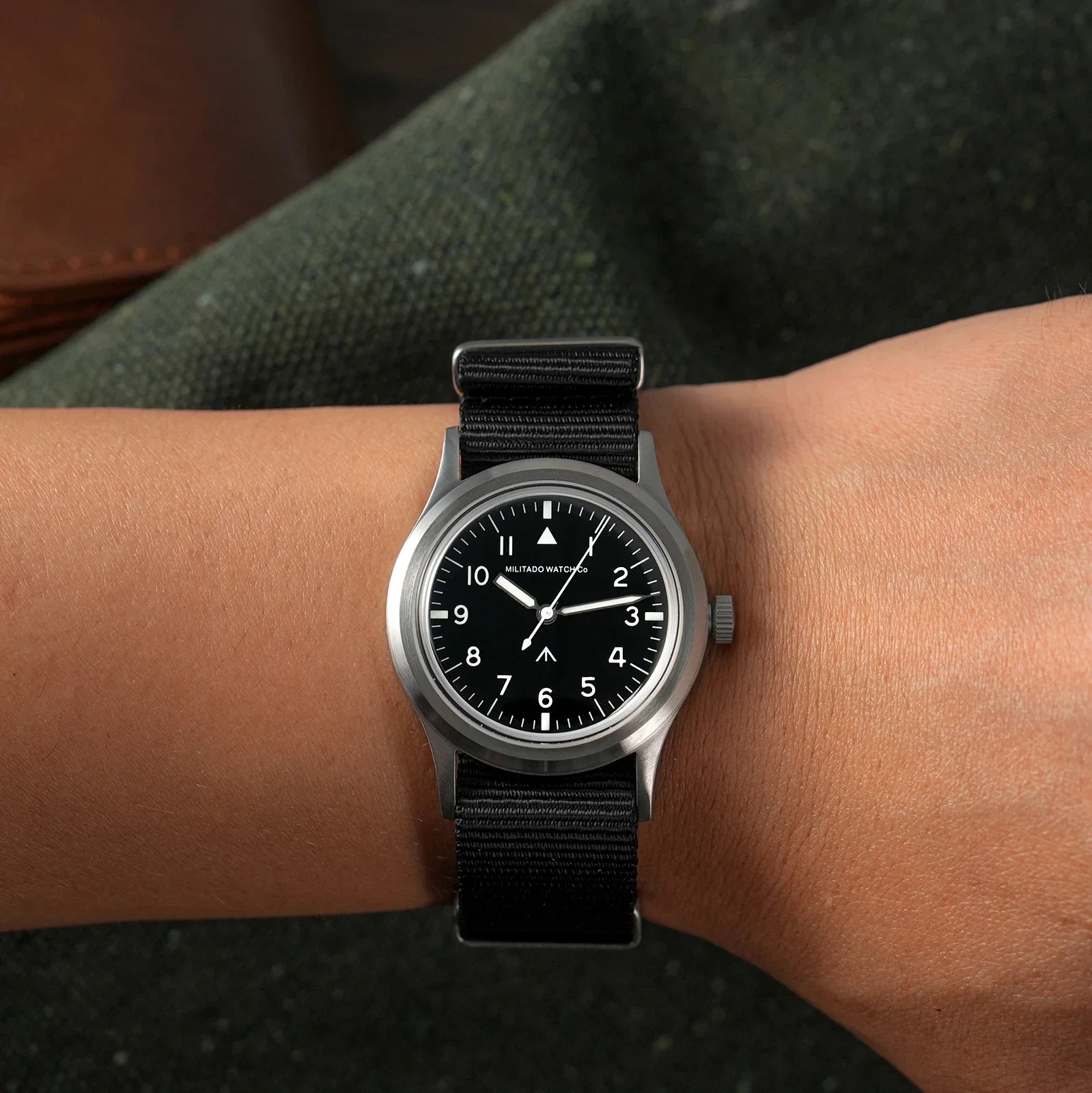 36mm Field Watch Sapphire Crystal VH31 Sweep Quartz - Image 7