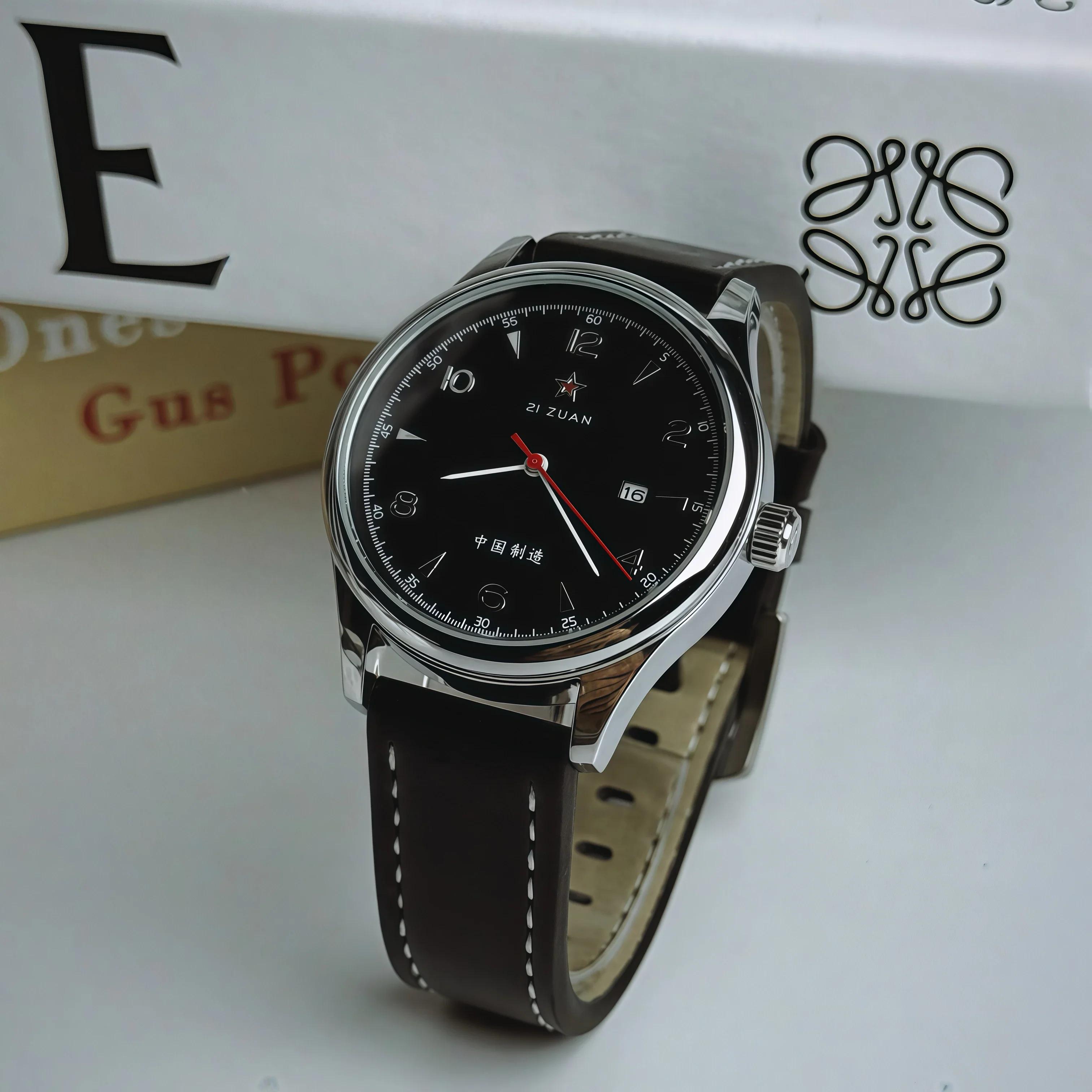Pilot Watch 41mm Mesh Strap Stainless Steel Classic - Image 4