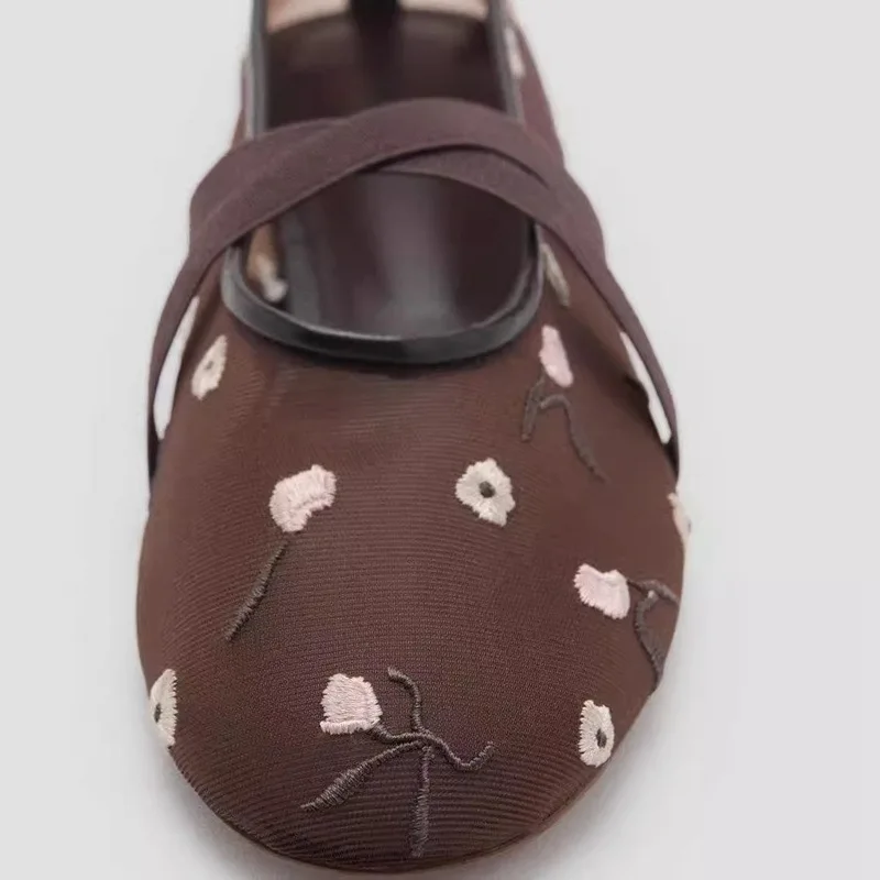 Lightweight Women Ballet Flats - Mary Jane, Embroidered Mesh - Image 5