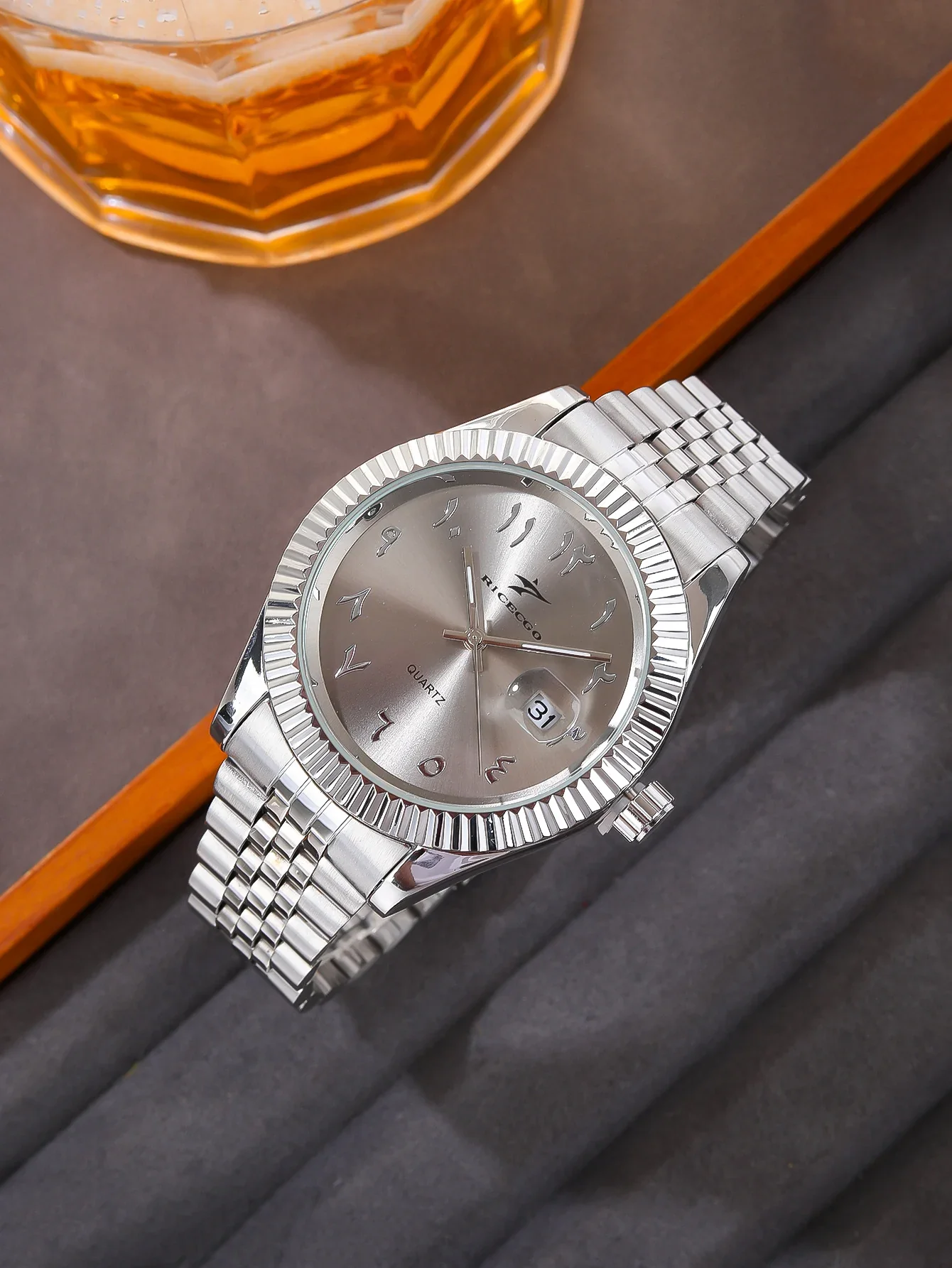Men's Stainless Steel Date Watch Casual Business Style - Image 7