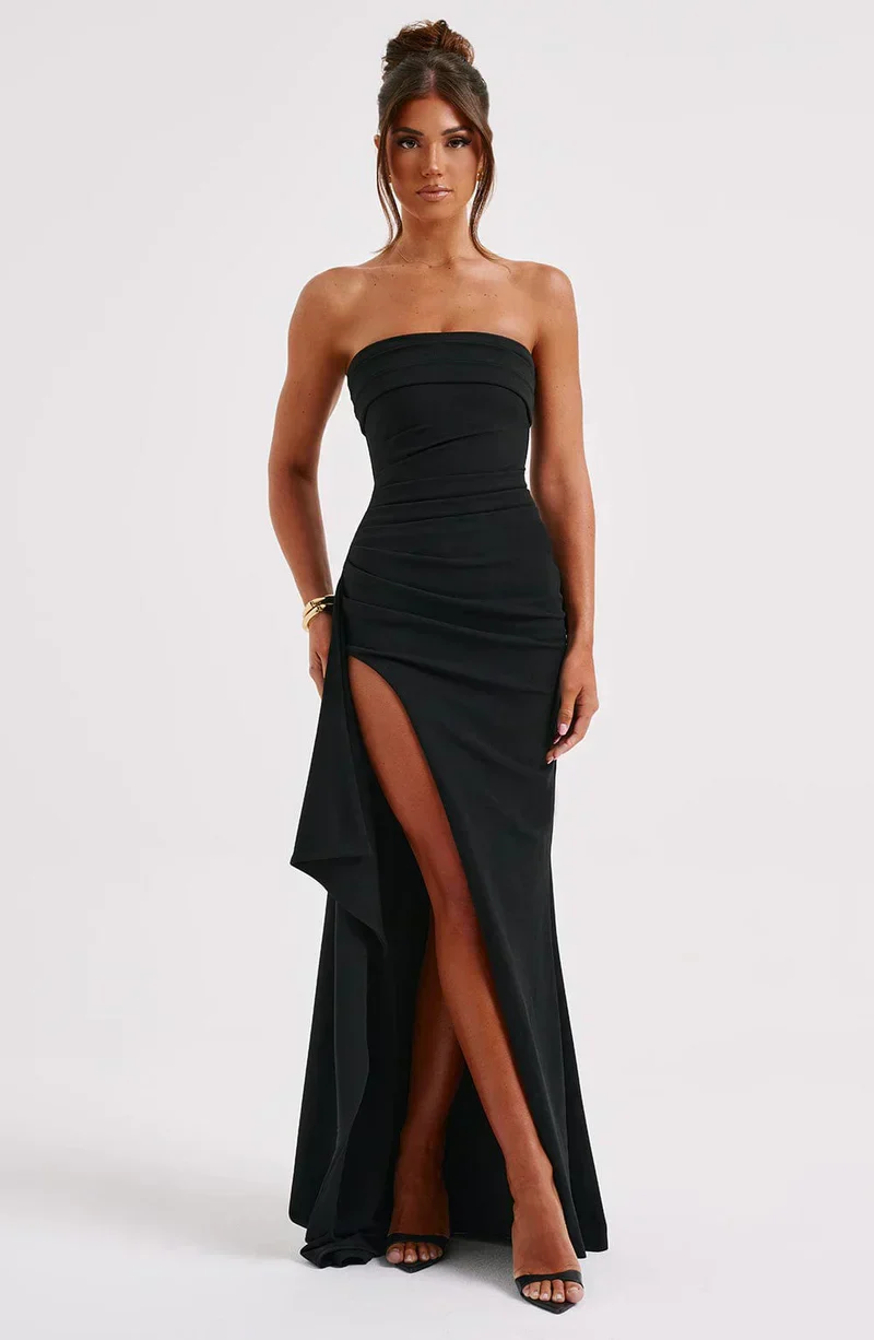 Off-Shoulder Twisted Maxi Dress for Women, Elegant Long Dress with Flattering Silhouette, Versatile Evening Wear - Image 8