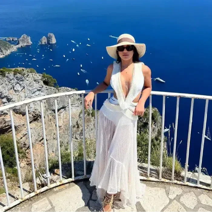 Off-White Chiffon Maxi Dress for Women with Open Back and Embellished Star Detail, Elegant Long Dress for Formal Occasions - Image 3