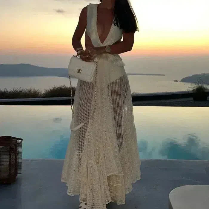 Off-White Chiffon Maxi Dress for Women with Open Back and Embellished Star Detail, Elegant Long Dress for Formal Occasions - Image 4
