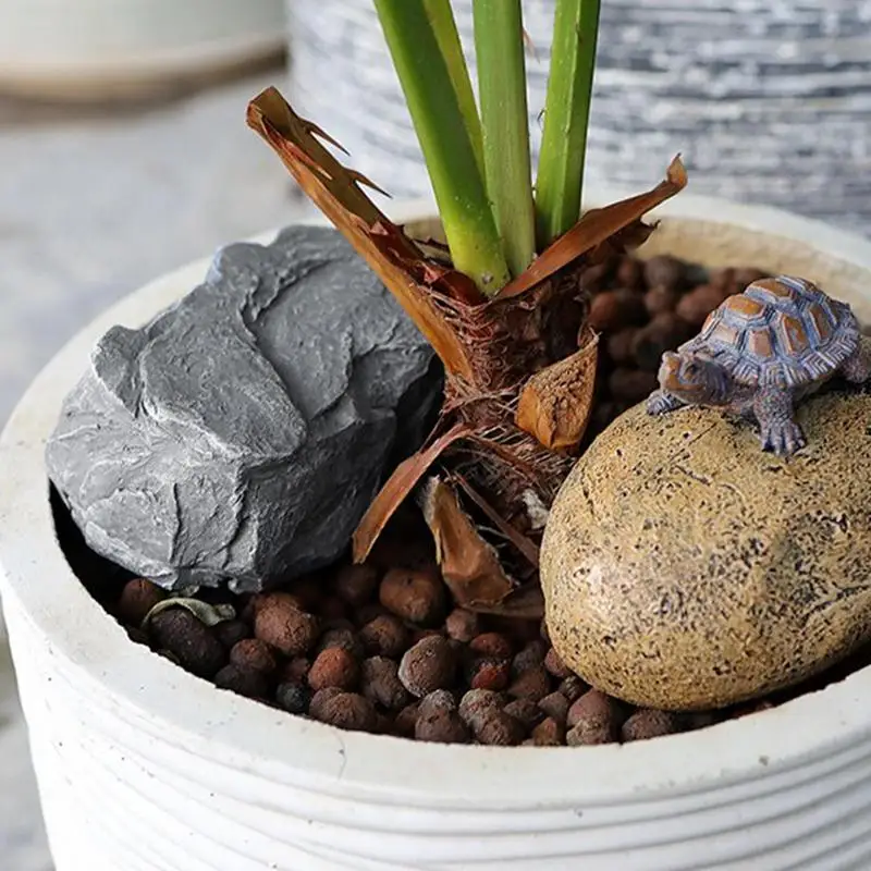 Outdoor Stone Key Hider - Resin Safe Box for Yard Garden Storage - Image 3