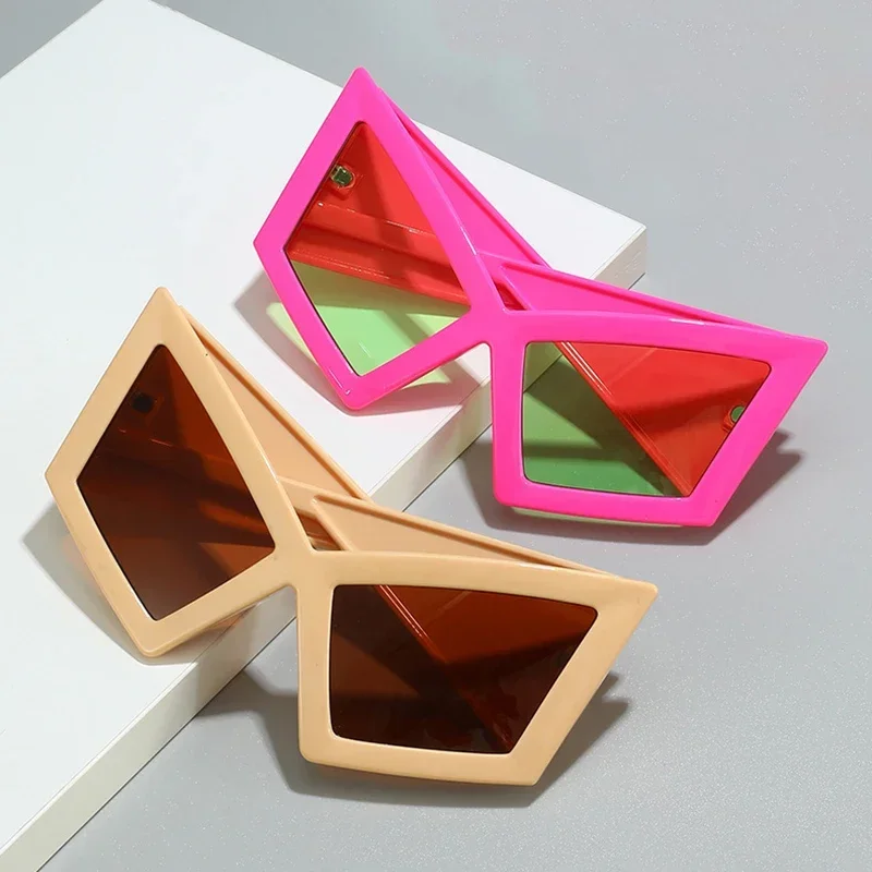 Oversized Cat Eye Sunglasses Women Red UV400 Shades Retro Gradient Fashion - Image 2