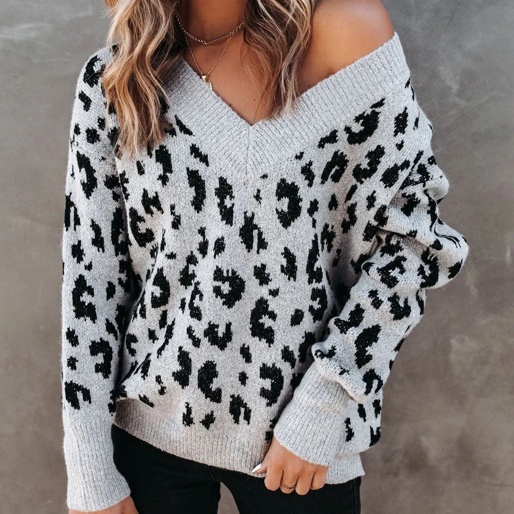 Oversized Cozy Women V Neck Sweater - Leopard Knit, Casual - Image 5