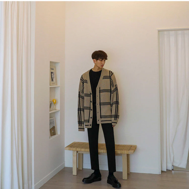 Oversized Men's Cardigan - V Neck Vinylon Knit, Street - Image 6