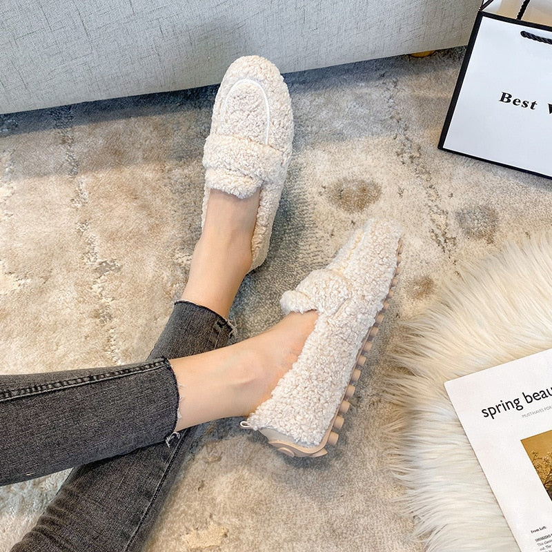 Plush Slip-On Shoes with Non-Slip Sole for Comfort and Style, Warm Indoor Footwear, Lightweight Casual Shoes - Image 6