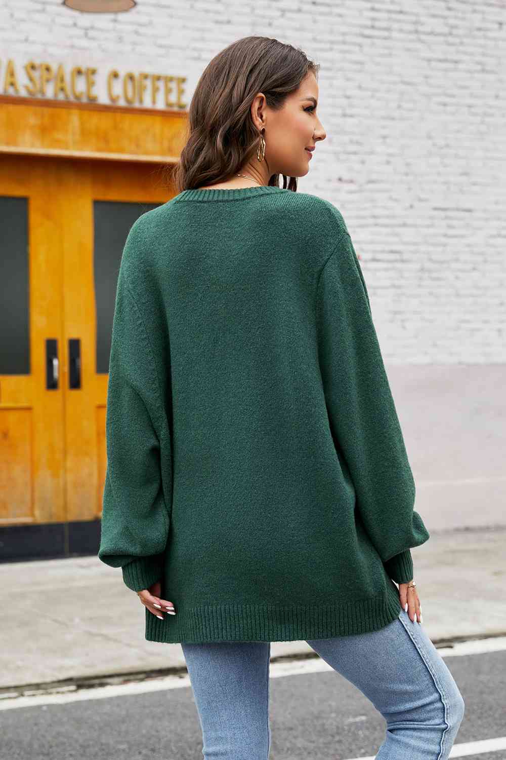 Soft Cozy Women's Crewneck Sweater - Oversized Knit, Casual - Image 4