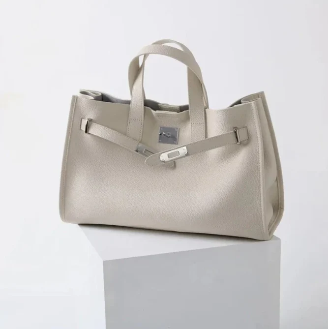 Soft & Structured Women’s Crossbody Bag - Top-Handle Silhouette, Pebbled Cowhide Leather, For Everyday Urban Use - Image 10