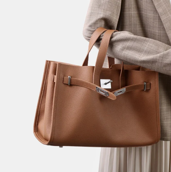Soft & Structured Women’s Crossbody Bag - Top-Handle Silhouette, Pebbled Cowhide Leather, For Everyday Urban Use - Image 9