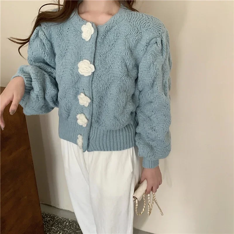 Soft Women's Knit Sweater - Bubble Sleeves, For Autumn - Image 5