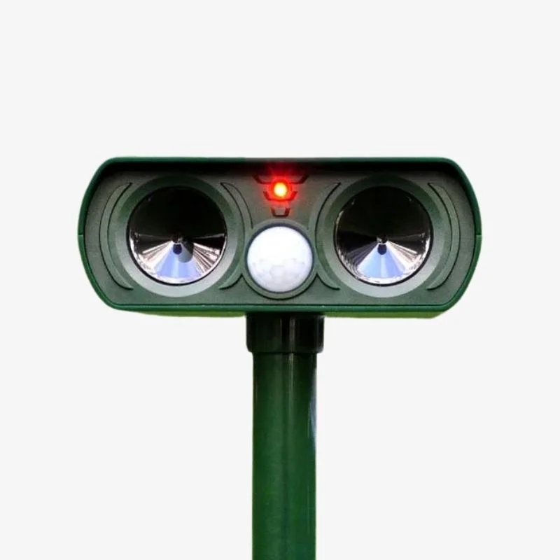 Solar Infrared Animal Repeller Yard Deterrent 2025 - Image 8