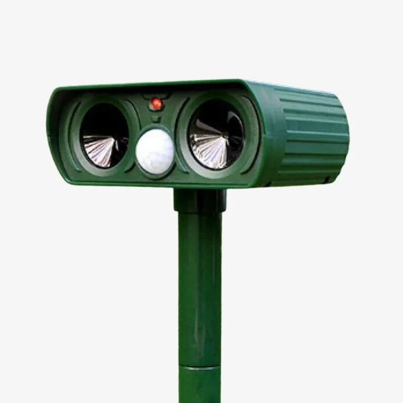 Squirrel Repeller Solar Ultrasonic Outdoor Pest Control