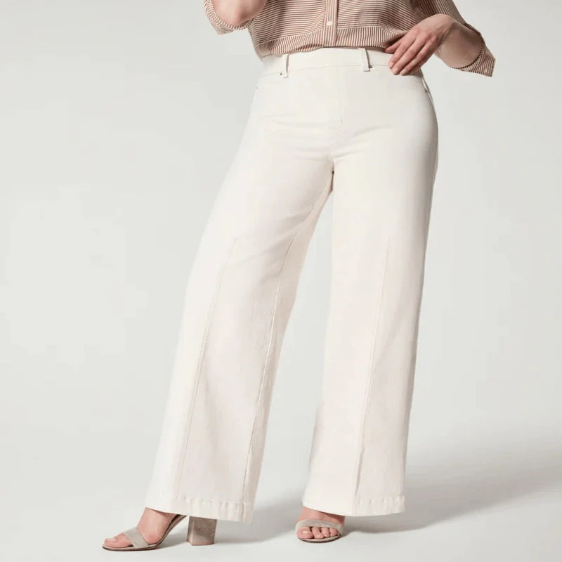 Stretchy and Flattering Women’s Wide-Leg Jeans - High-Rise Knitted Denim, Smooth Waistband, Weekend - Image 8