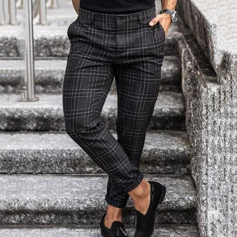 Stylish men's chino pants – slim fit, moisture-wicking fabric, for casual outings - Image 2