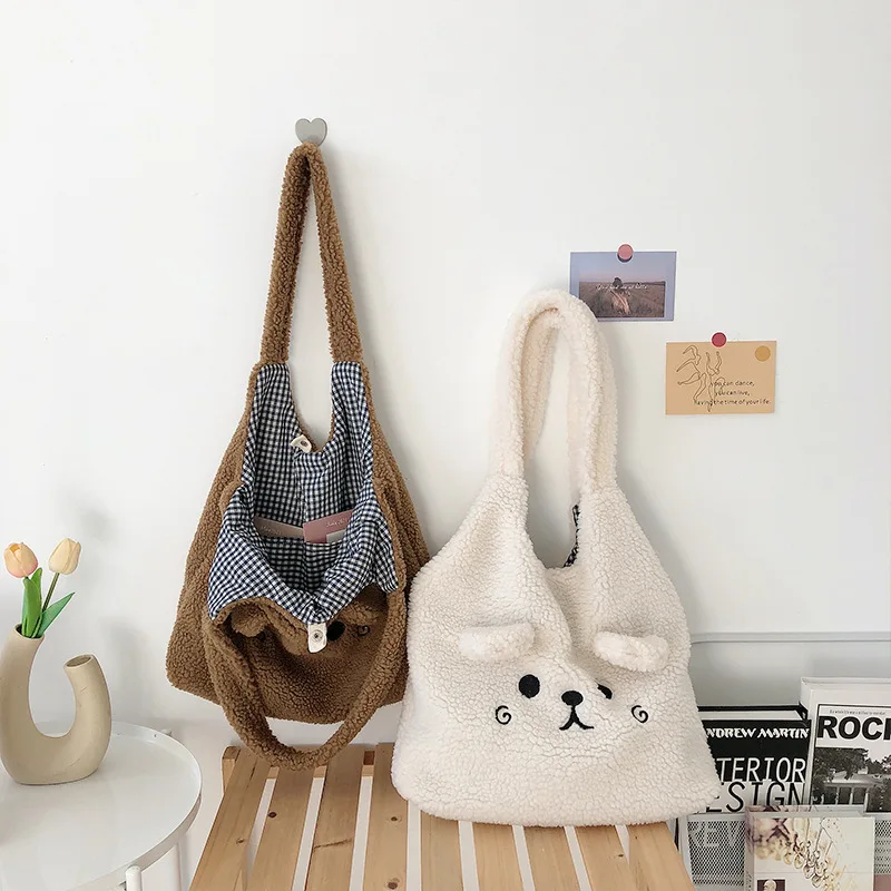Tote Bag Soft Plush Cartoon Embroidery Shoulder Bag Winter 2025 Cozy Faux Lamb Hair Shopper Gift - Image 3