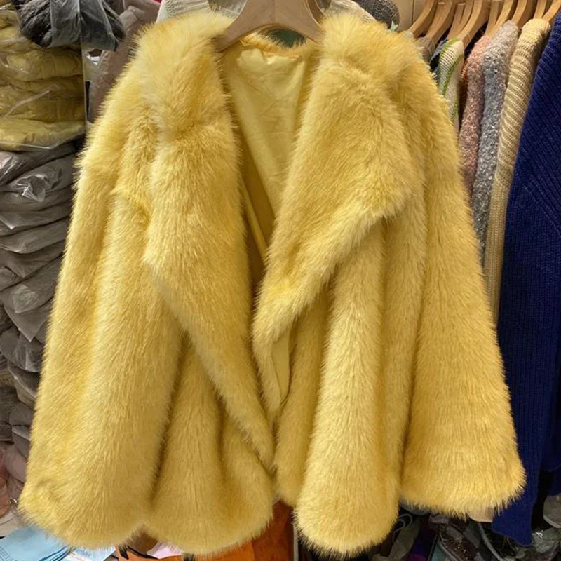 Warm Cozy Women Fur Coat - Oversized Cut, Plush Faux, Winter - Image 9