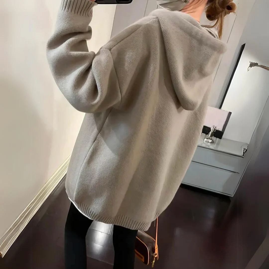Warm Cozy Women's Oversized Hoodie - Knit, Everyday - Image 3