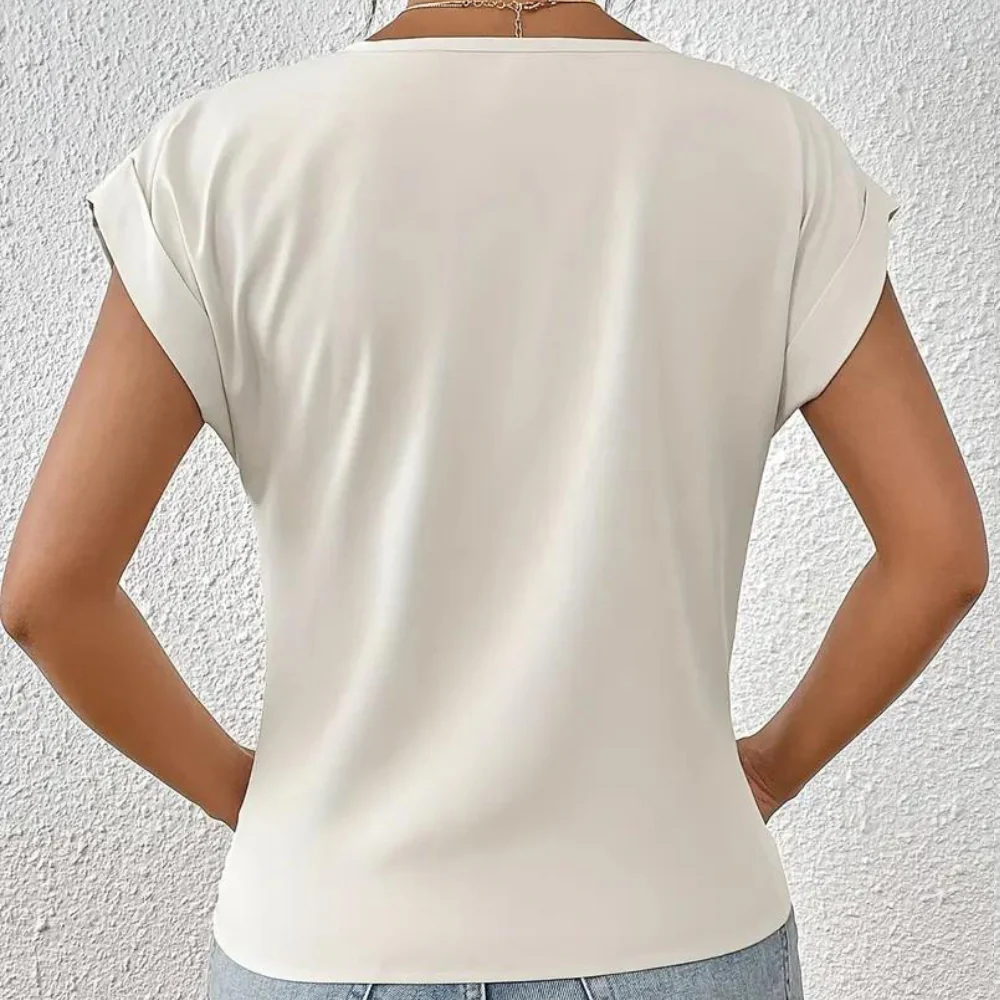 Warm & cozy women’s v-neck shirt – classic knit design, soft fabric, for versatile styling - Image 2