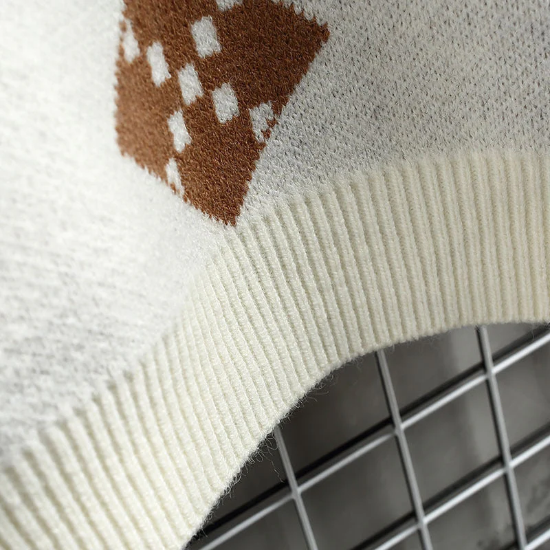 Warm Men's Half Turtleneck Sweater - Boxy Cut, Textured Knit - Image 2