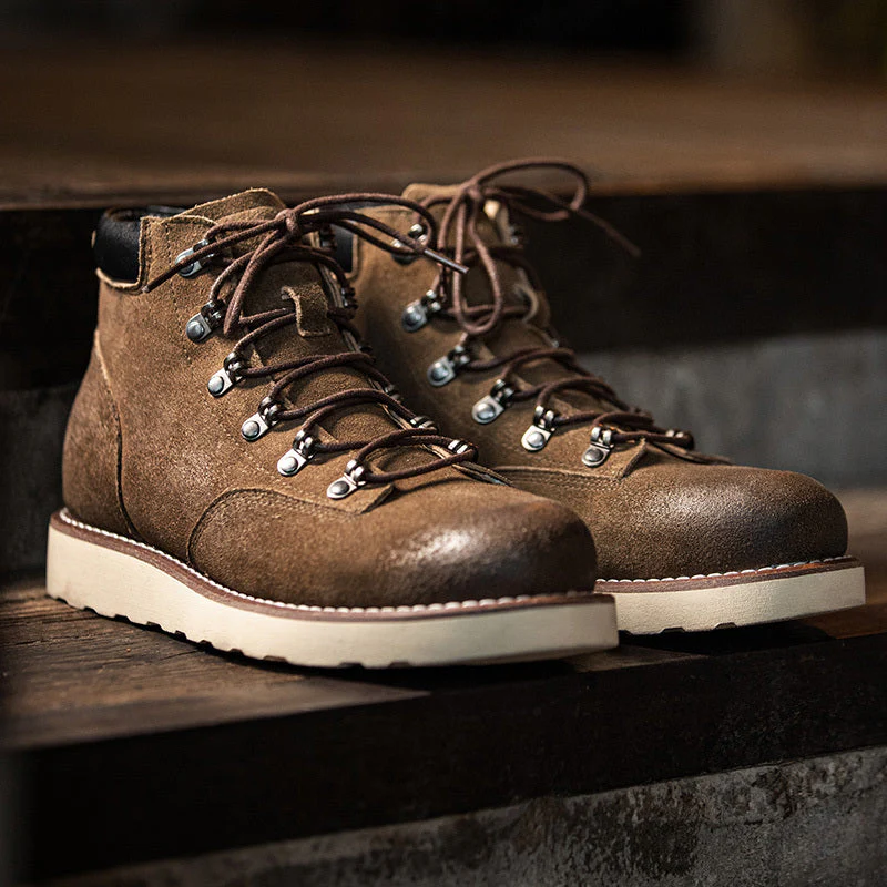 Warm Men's Mountaineering Boots - High-Top, Calf Leather - Image 10
