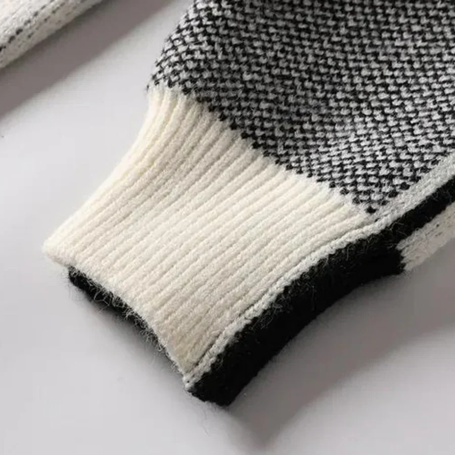 Warm Men’s Sweater - Oversized Check Crewneck, Cotton - Image 2
