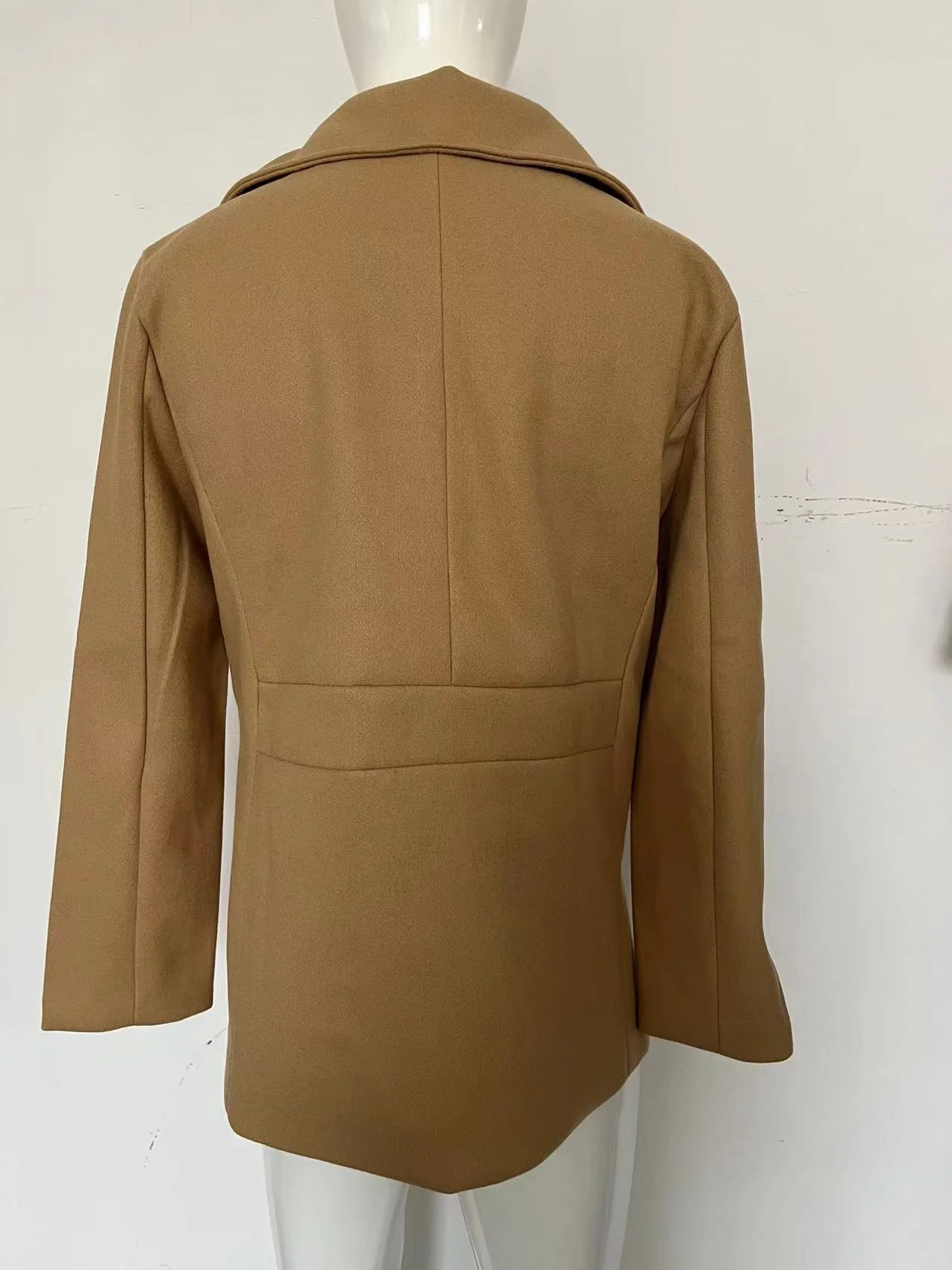 Warm Men's Wool Coat - Double Breasted, Structured For Winter - Image 3
