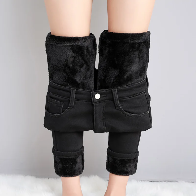Warm Stretchy Thermo Jeans for Women, Skinny Fit Cotton-Polyester Blend, Comfortable Winter Wear with Pockets - Image 5
