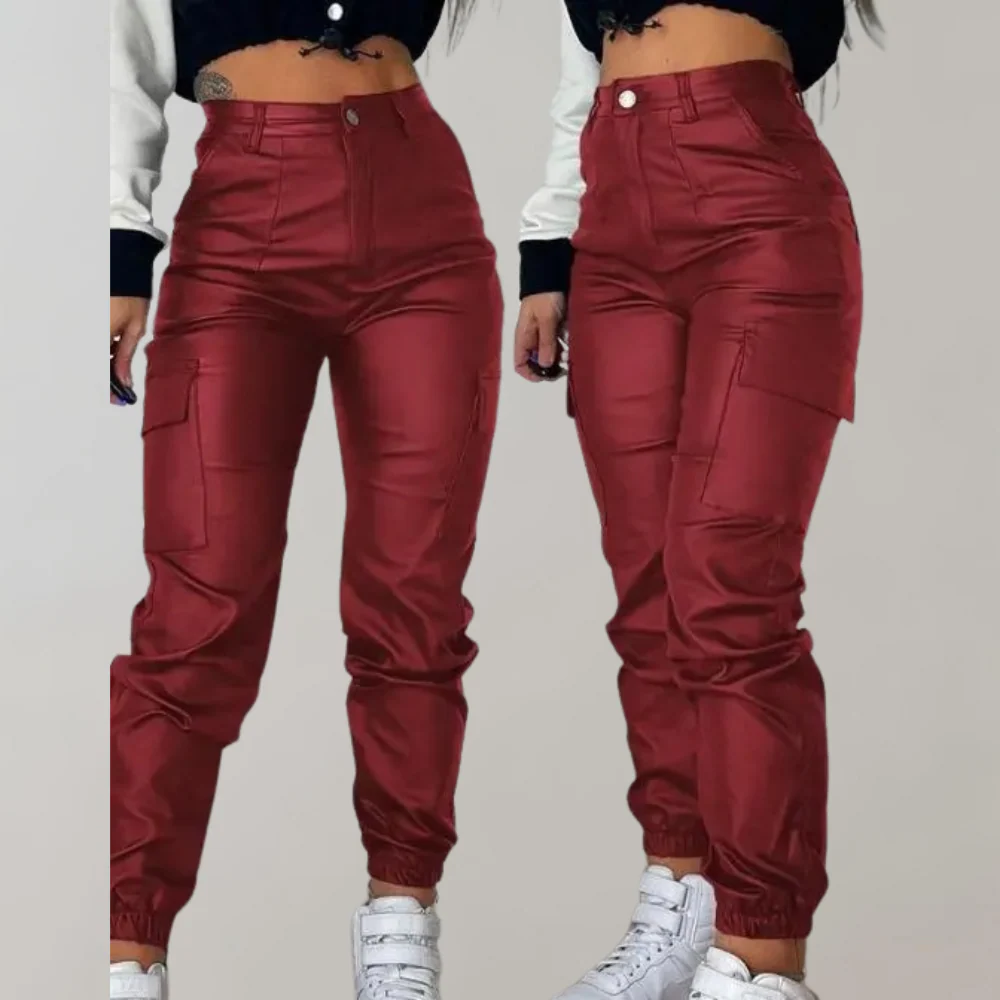 Warm & Versatile women's cargo pants – stylish tapered design, polyester, ideal for winter - Image 4